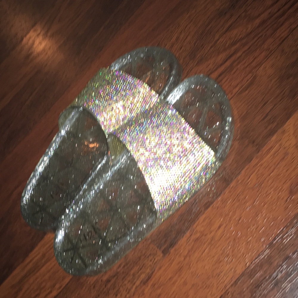 Glittery slides - Picture 2 of 2